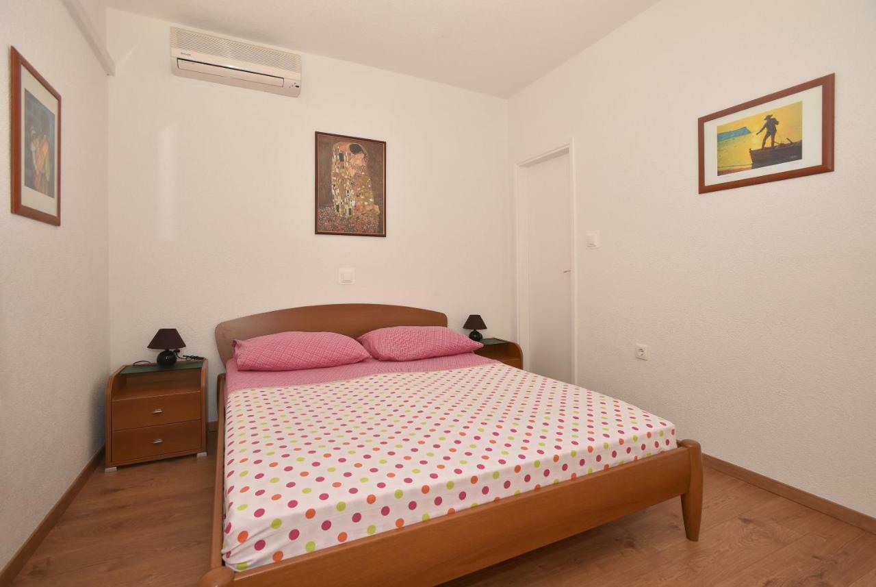 Guest House Rose&Ana Makarska Eksteriør billede